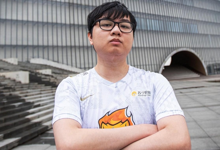 Người thân của SofM tung hint chuyện giải nghệ khiến cộng đồng VCS xôn xao