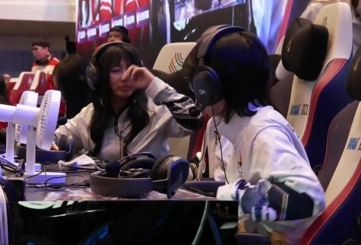 Nữ siêu sao LQM Thái Lan bật khóc nức nở tại SEA Games 33 khi thua Việt Nam