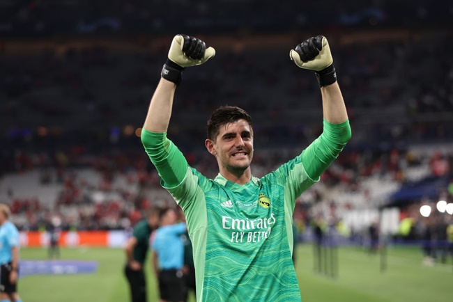 Giành Champions League, Courtois tranh thủ mỉa mai CĐV Chelsea