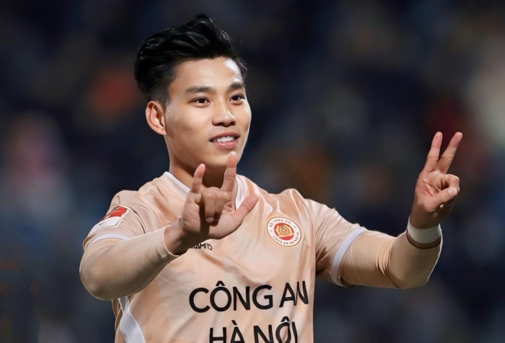 Văn Thanh chuẩn bị báo tin vui đến người hâm mộ