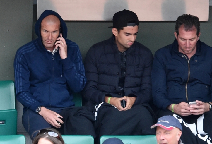Zidane chính thức 'lên chức' sau thời gian thất nghiệp