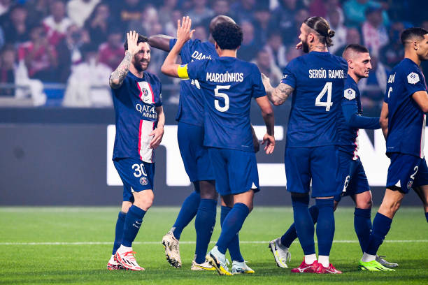Messi tỏa sáng, PSG 'chật vật' vượt qua đối thủ