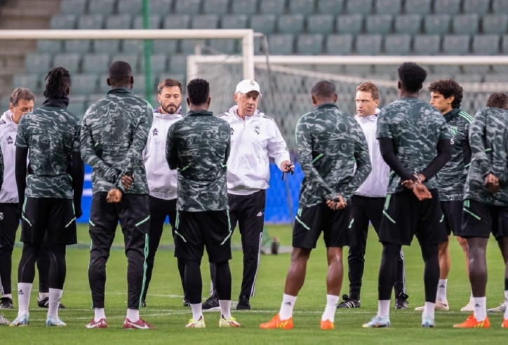 Đội hình mạnh nhất Real Madrid đấu Shakhtar Donetsk: Benzema trở lại