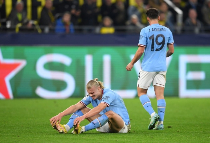 Vì sao Pep vội thay Haaland ra sân trước Dortmund?