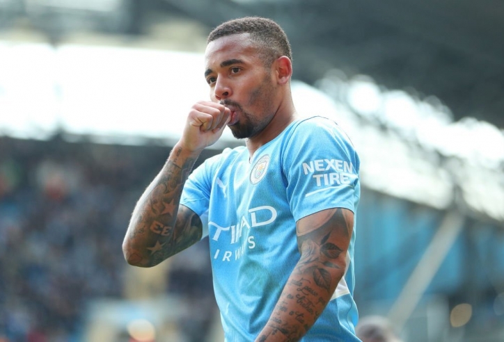 Jesus lập poker, Man City hủy diệt Watford để củng cố ngôi đầu Ngoại hạng Anh