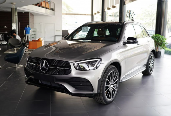 Mercedes-Benz GLC giảm giá lên tới 200 triệu đồng cùng nhiều quà tặng đi kèm 