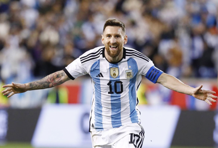 Tin chuyển nhượng 7/6: Trụ cột MU tới Saudi Arabia, Messi cập bến Ngoại hạng Anh?