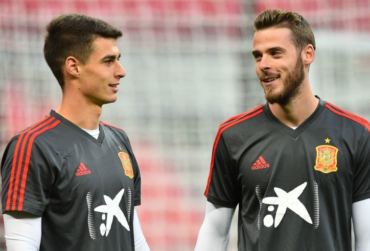 4 thủ môn biến De Gea trở thành người thừa tại ĐT Tây Ban Nha là ai?