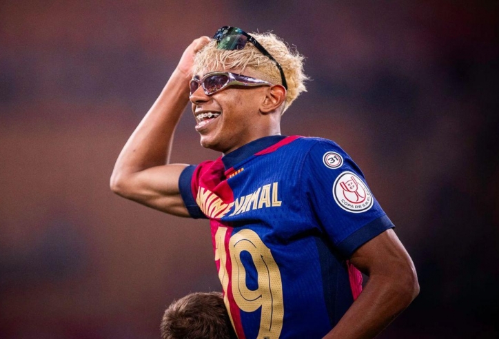 Ruud Gullit chỉ ra ngôi sao PSG có thể cạnh tranh QBV với Yamal