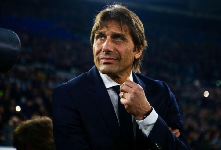Conte thúc giục Napoli cướp mục tiêu của Arsenal và Man Utd