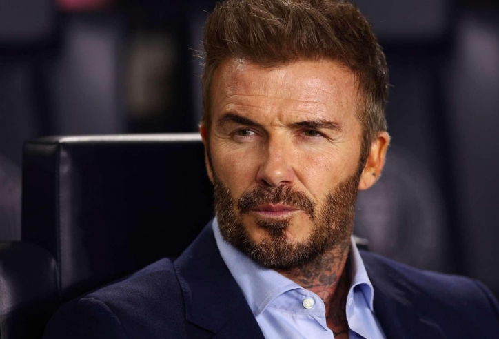 David Beckham được phong tước hiệp sĩ