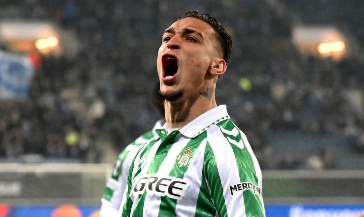 Real Betis quyết 'phá két' chiêu mộ Antony