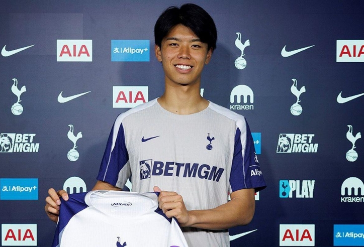 Chính thức: Tottenham chốt trung vệ vô hiệu hóa được Cristiano Ronaldo