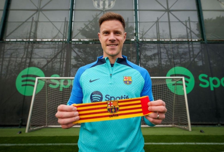Sau kiện cáo, Barca trao lại băng đội trưởng cho Ter Stegen