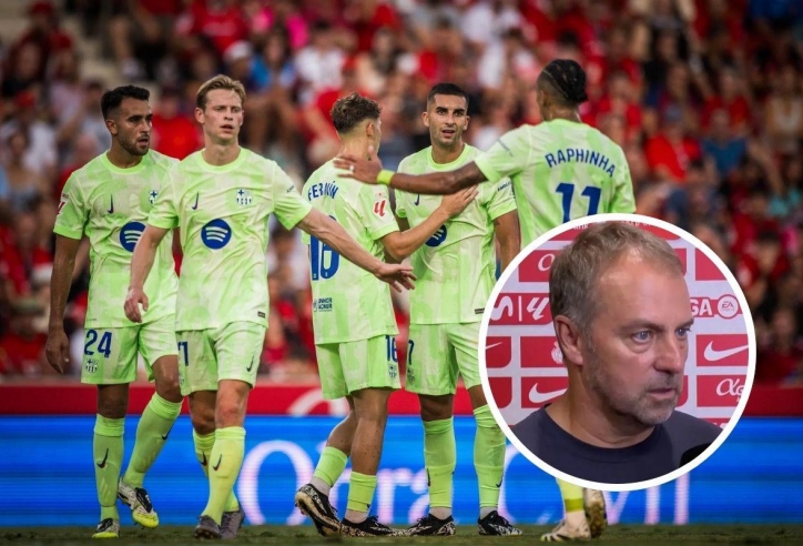 Barca thắng trận mở màn, Hansi Flick vẫn chê học trò đá hời hợt