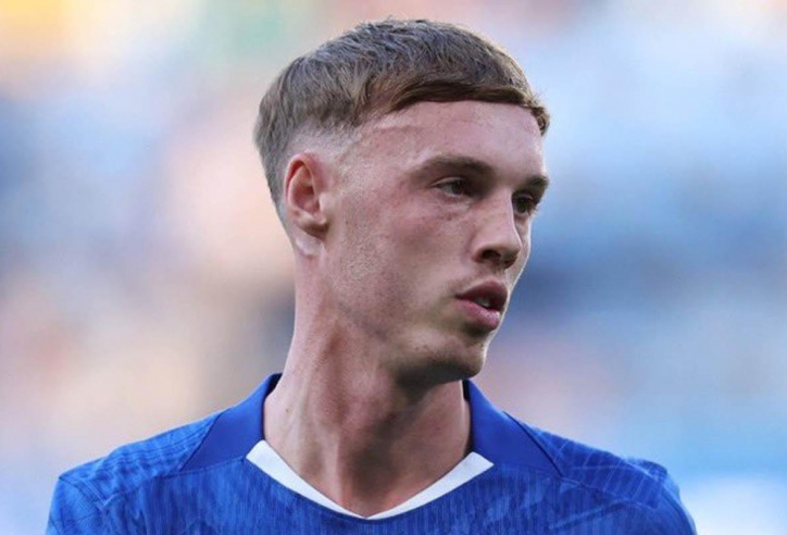 Cole Palmer 'gây choáng' khi bị nhận điểm 3