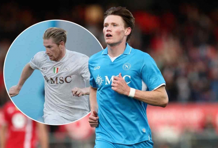 'De Bruyne đơn giản là không thể thay thế McTominay'