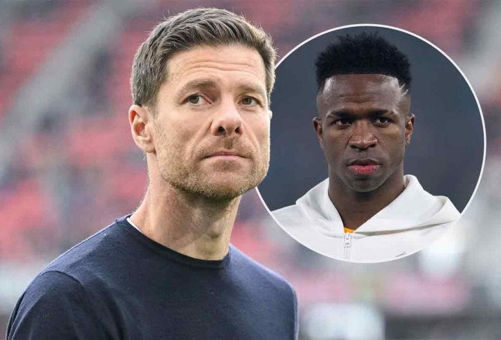 Xabi Alonso lên tiếng về phong độ của Vinicius Jr