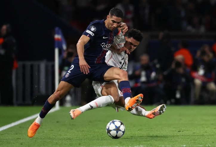 Sao Bayern bị nhân 3 án phạt vì 'chém' Quả bóng Vàng châu Phi