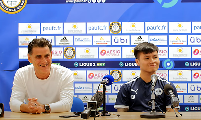HLV Pau FC bất ngờ khen Quang Hải ngay trước thềm trận khai màn Ligue 2