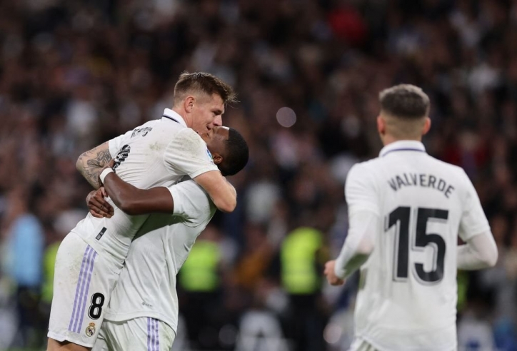 Real Madrid lại thắng đẳng cấp, phả hơi nóng vào ngôi đầu của Barca