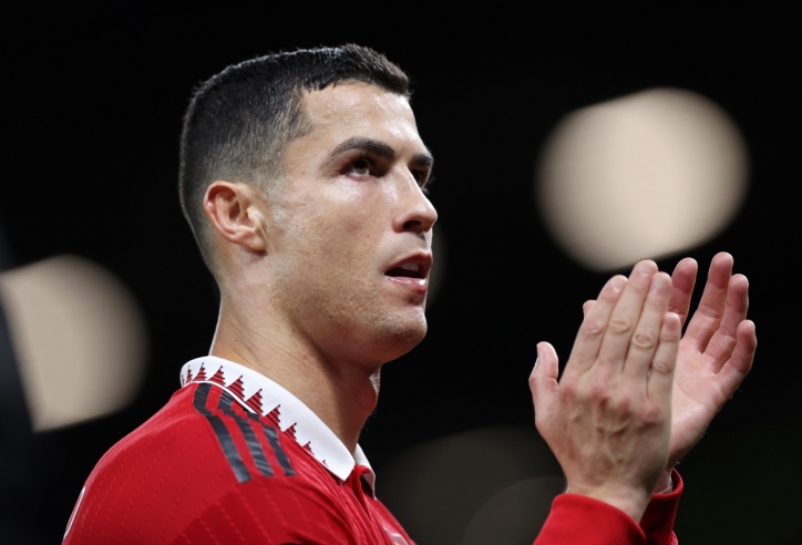 Trục xuất Ronaldo, MU chi tiền tấn mua ngôi sao quậy chẳng kém?