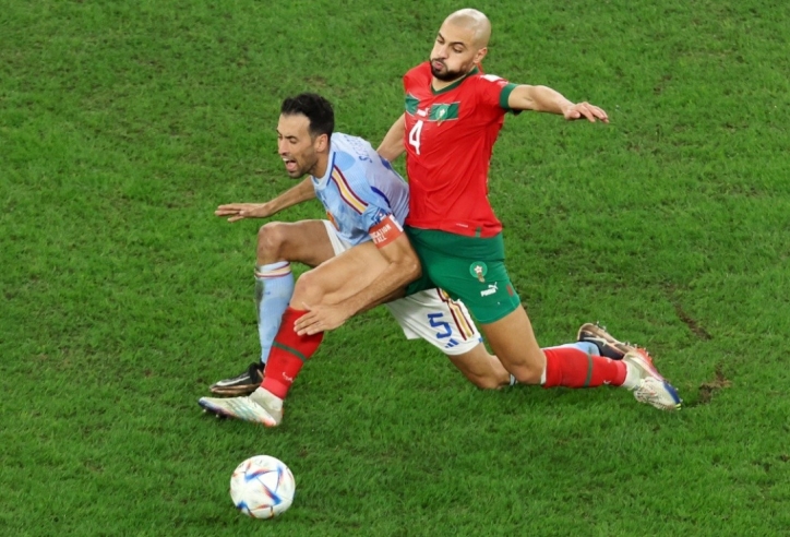Barca tính gây sốc với đồ tể từng bỏ túi rồi chế nhạo Busquets