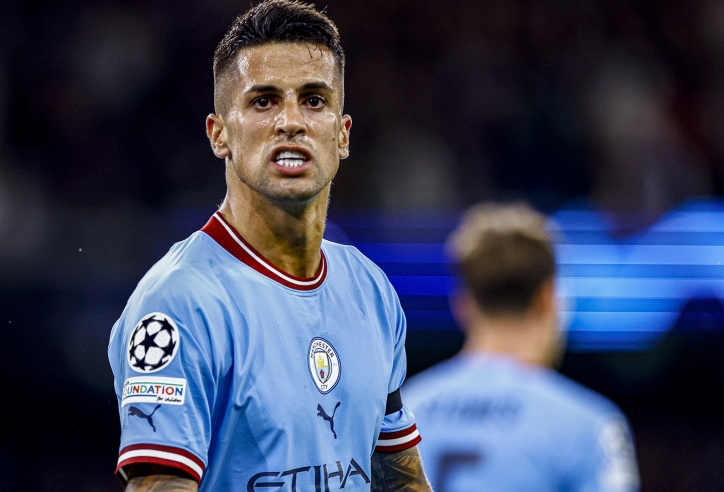 Vừa tới Bayern, Joao Cancelo liền 'đoạn tuyệt tình nghĩa' với Man City