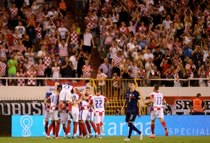 Trọng tài bẻ còi, Pháp đánh rơi chiến thắng đáng tiếc trước Croatia