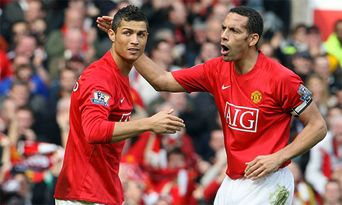 Ferdinand: 'MU không thể để Ronaldo ra đi'
