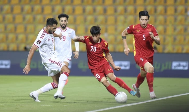 Vào VL thứ 3 World Cup 2022, ĐTVN khiến netizen Trung Quốc trầm trồ: 'Vụ tỷ số 2-3 hôm nay quá là ảo'