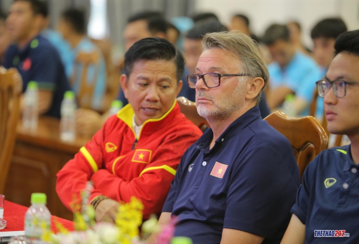 HLV Troussier gọi 10 cầu thủ vừa vô địch U23 Đông Nam Á chuẩn bị đá giải châu Á