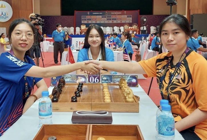 NÓNG: Việt Nam chính thức giành tấm huy chương Vàng đầu tiên tại SEA Games 32
