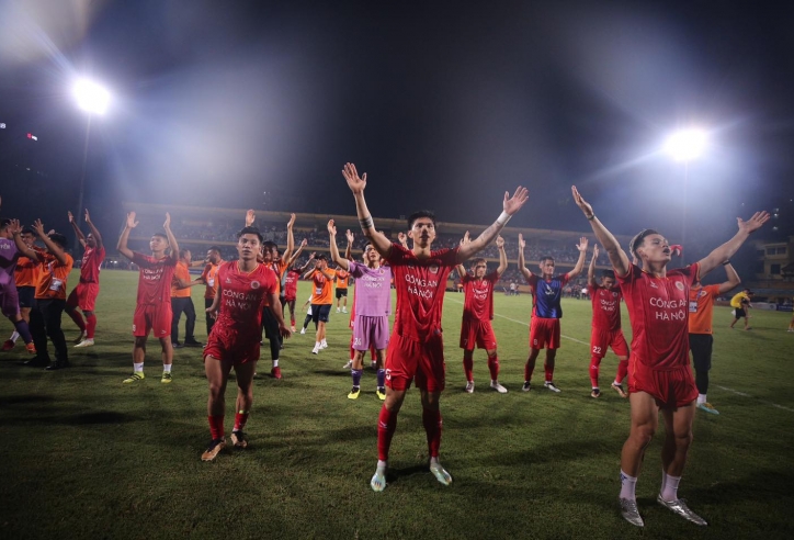 Cầu thủ HAGL Arsenal JMG đầu tiên vô địch V-League