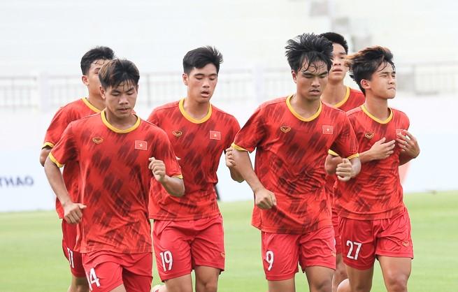 Danh sách tập trung U19 Việt Nam: Có tên 3 sao trẻ từng 'xuất ngoại'