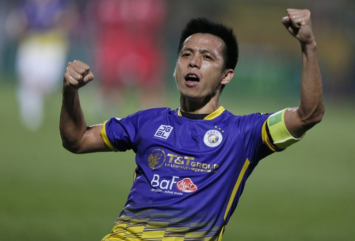 Văn Quyết nói gì sau khi lập cột mốc lịch sử ở V-League?