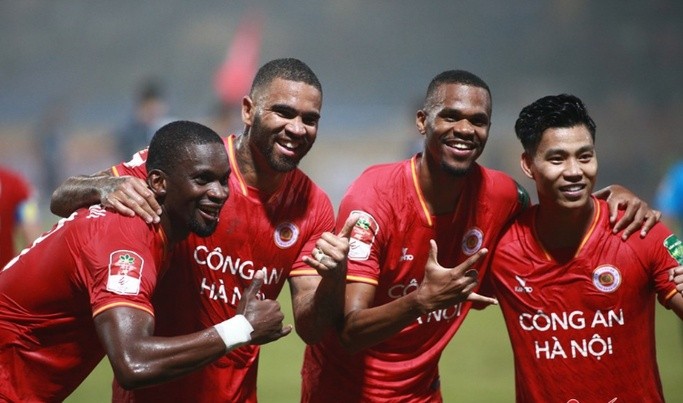 CAHN đề nghị đổi lịch thi đấu, BTC V-League chấp thuận