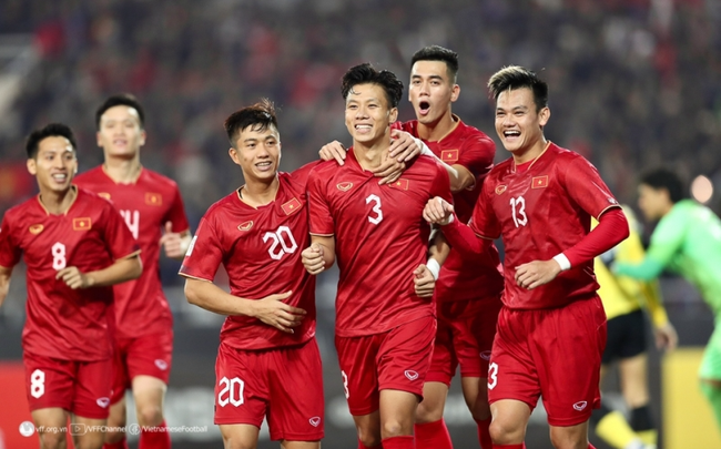 Giá vé xem ĐT Việt Nam tại VL World Cup chỉ bằng một bát phở