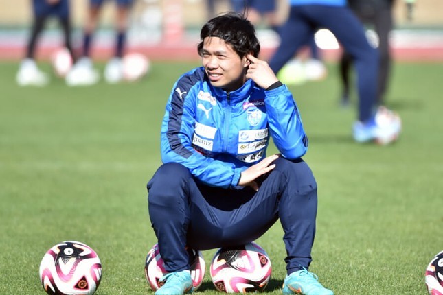 Công Phượng nói lời 'gan ruột' cuối cùng với Yokohama FC