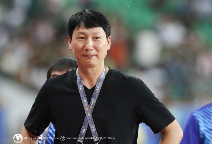 HLV Kim Sang Sik muốn tái đấu ĐT Hàn Quốc