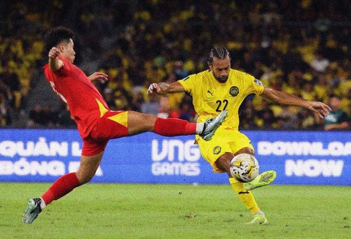 Trực tiếp Việt Nam 0-4 Malaysia: Thấm mệt