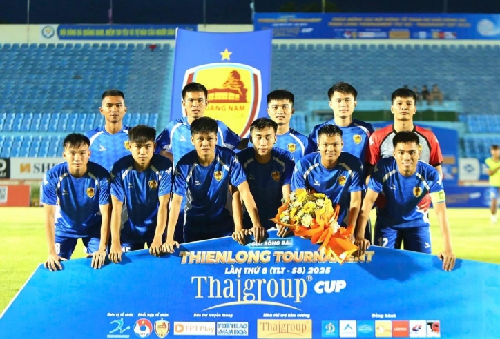 Diễn biến mới nhất vụ đội bóng Việt Nam giải thể, bỏ V-League