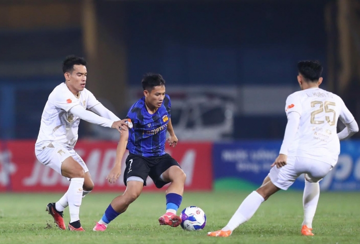 HAGL nhận án phạt trước vòng 3 V-League