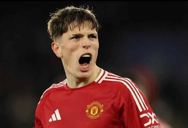 Chuyển nhượng MU 28/8: Garnacho sắp tới Chelsea, Antony rõ tương lai