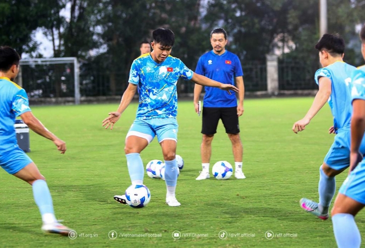 Video: U23 Việt Nam hăng say luyện tập, quyết thắng đẹp Singapore