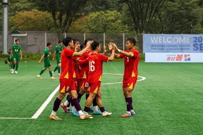 Tuyển Việt Nam thắng đậm 4-0, ngẩng cao đầu rời giải đấu ở Hàn Quốc