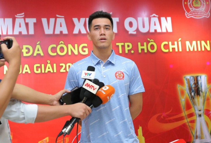 Tiến Linh đặt mục tiêu cao cùng Công An TP.HCM trước mùa giải mới