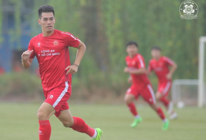 Trực tiếp CA TP HCM vs TP HCM, 19h15 hôm nay 23/11