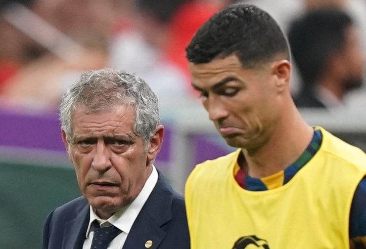 Sau Erik ten Hag, thêm 1 HLV 'hắt hủi' Ronaldo nhận cái kết đắng lòng