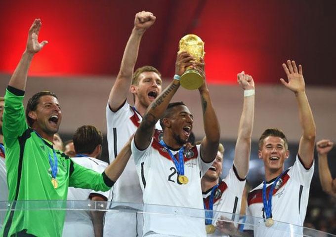 CHÍNH THỨC: Nhà vô địch World Cup thông báo giải nghệ